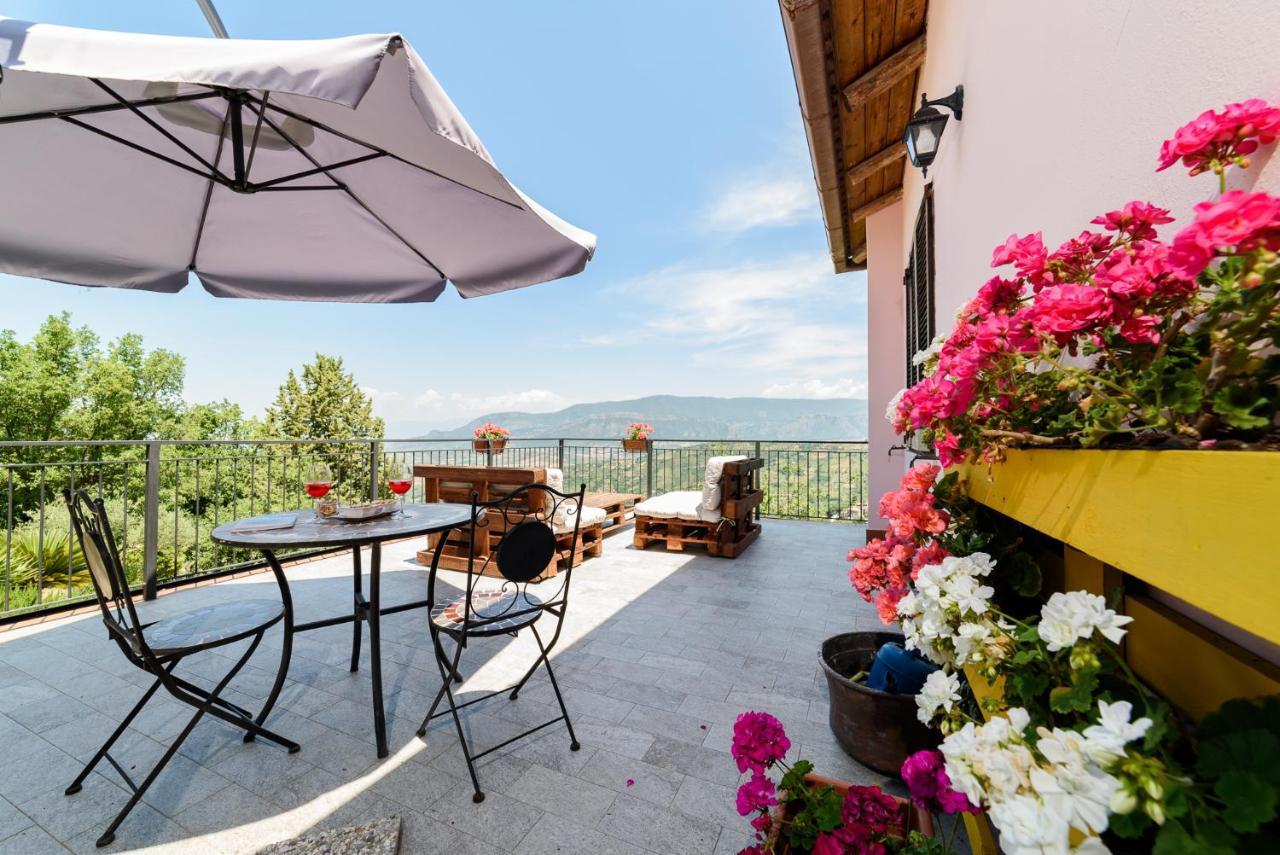 B&B Albachiara Casa Di Campagna Ogliastro Cilento Exterior photo