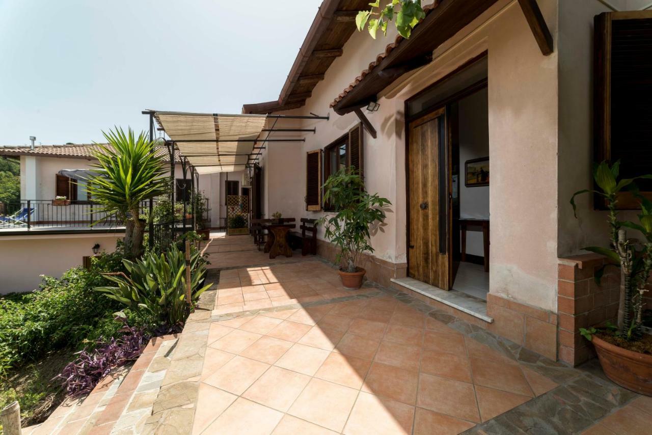 B&B Albachiara Casa Di Campagna Ogliastro Cilento Exterior photo
